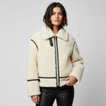 Load image into Gallery viewer, Teddyjacka dam kort modell med dragkedja | Kalla dagar