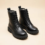 Load image into Gallery viewer, Stövlar med snörning och dragkedja | Vardag och äventyr
