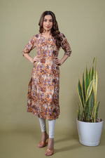Load image into Gallery viewer, Ojas Multicolor Bandhani Abstract Kurti

