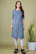 Load image into Gallery viewer, Jyoti Blue Border Print Kurti
