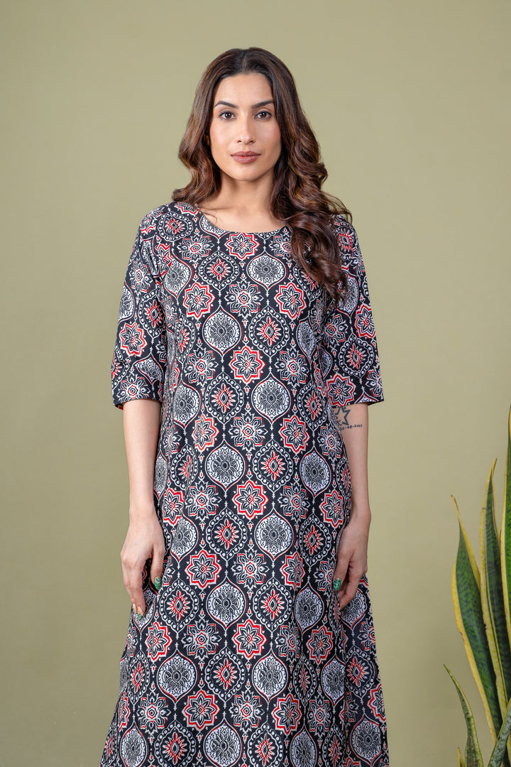 Madhavi Black Abstract Kurti