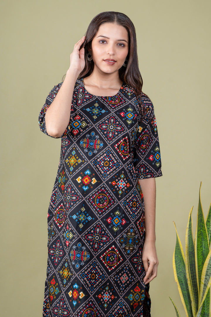 Maitri Black Bandhani Abstract Kurti