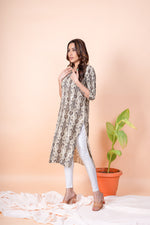 Load image into Gallery viewer, Yamuna Beige Ikat Print Kurti
