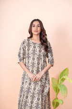 Load image into Gallery viewer, Yamuna Beige Ikat Print Kurti
