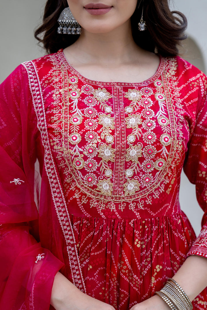 Pink bandhani kurta set with embroidery work