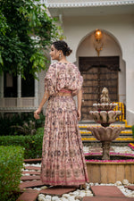 Load image into Gallery viewer, Pink muslin 2-piece skirt and top set
