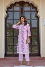 Load image into Gallery viewer, Pink cotton shifley printed kurta set
