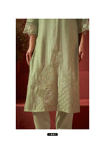 Load image into Gallery viewer, Green pure viscose kurta set with organza dupatta
