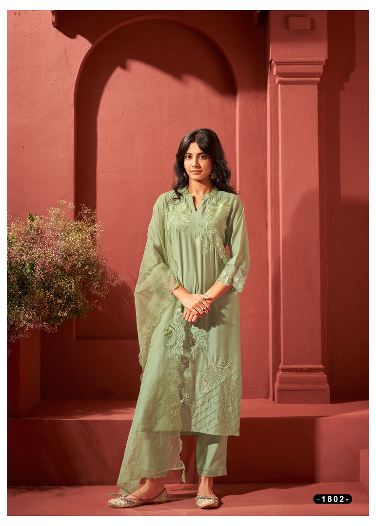 Green pure viscose kurta set with organza dupatta