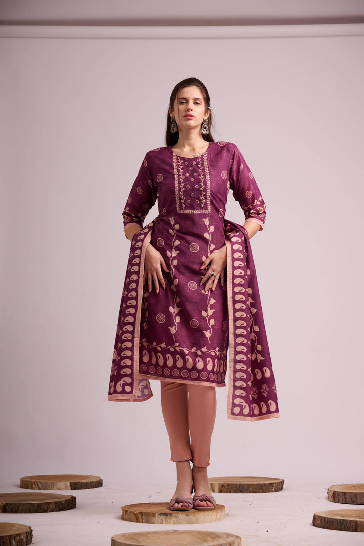 Purple rayon kurta set with dupatta