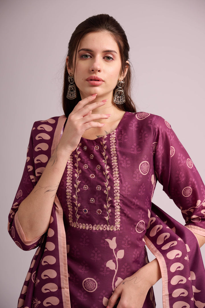 Purple rayon kurta set with dupatta