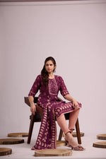 Load image into Gallery viewer, Purple rayon kurta set with dupatta
