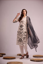 Load image into Gallery viewer, White and black pure cotton digital print kurta set with dupatta
