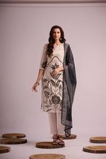 Load image into Gallery viewer, White and black pure cotton digital print kurta set with dupatta
