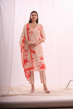 Load image into Gallery viewer, Dusty red digital print cotton kurta set with dupatta
