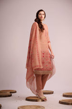 Load image into Gallery viewer, Peach pure muslin kurta set with dupatta
