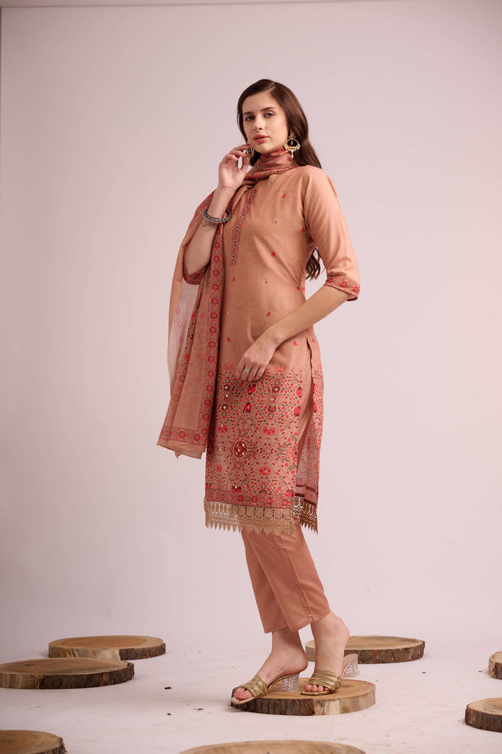 Peach pure muslin kurta set with dupatta