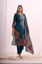 Load image into Gallery viewer, Ocean blue pure muslin digital print kurta set with dupatta

