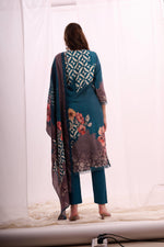Load image into Gallery viewer, Ocean blue pure muslin digital print kurta set with dupatta
